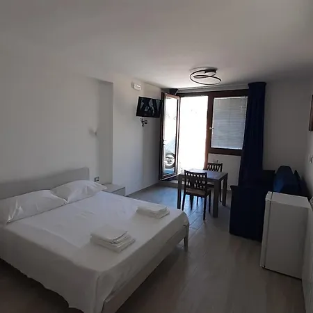 Saponaro - 4* Torre Lapillo