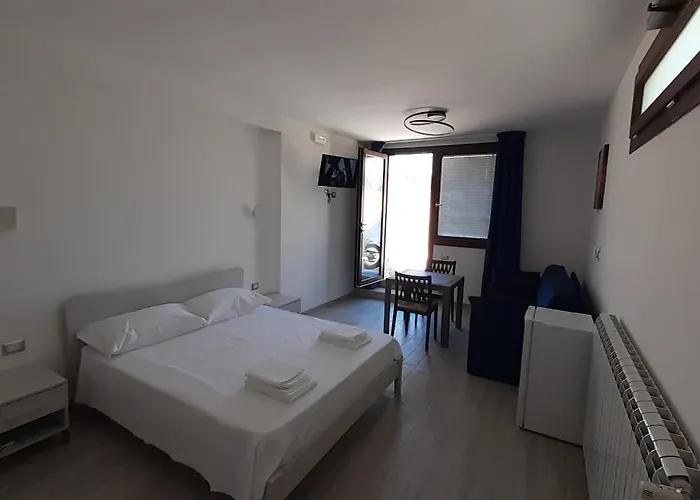 Saponaro - 4* Torre Lapillo